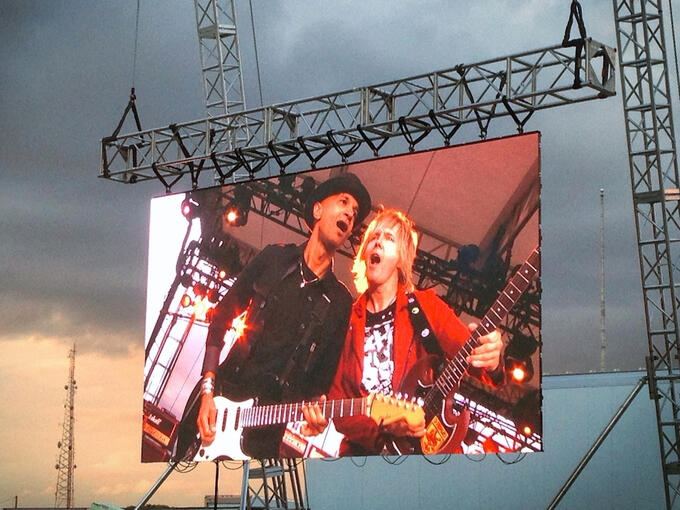 Performing with Lou Gramm (Foreigner, Rock & Roll Hall of Fame), Steve Augeri (Journey), Fee Waybill (The Tubes), Bobby Kimball (Toto), John Payne (Asia) - Wisconsin State Fair